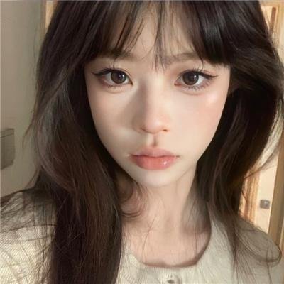 九尾藏不住